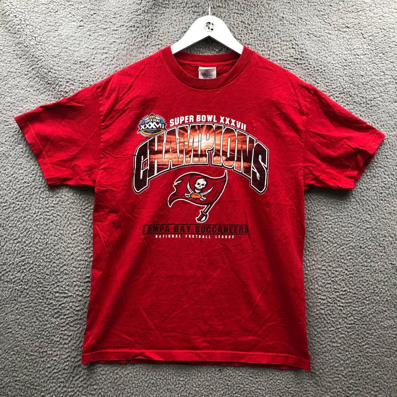 Tampa Bay Buccaneers Super Bowl Champions XXXVII Medium or Large Red T-Shirt