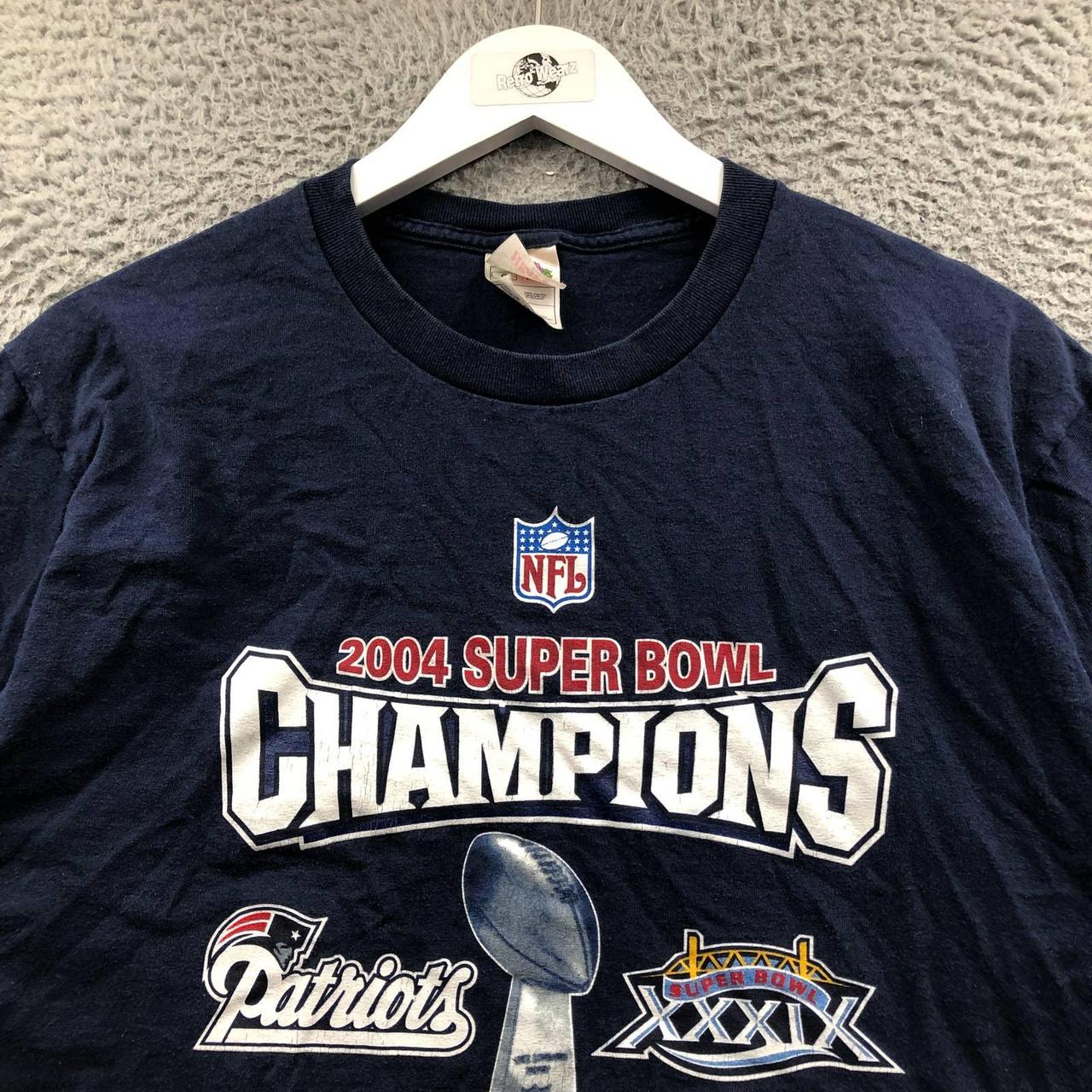 2004 New England Patriots Super Bowl XXXIX Champions NFL Crewneck