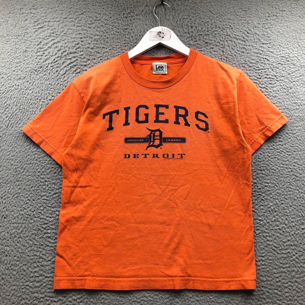 M) Vintage Detroit Tigers Shirt