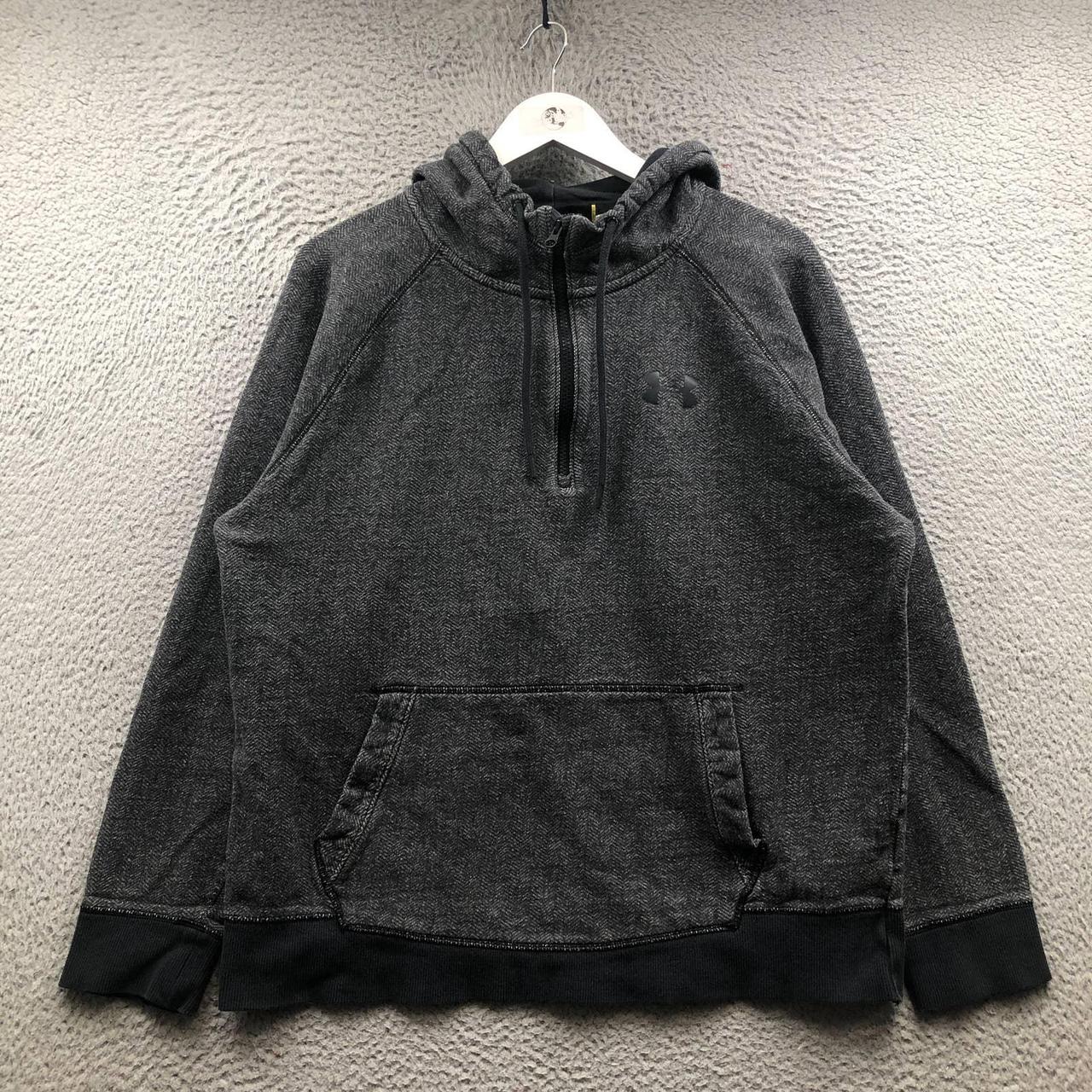 Under Armour Men's Fleece Symbol Hoodie Pullover - Depop