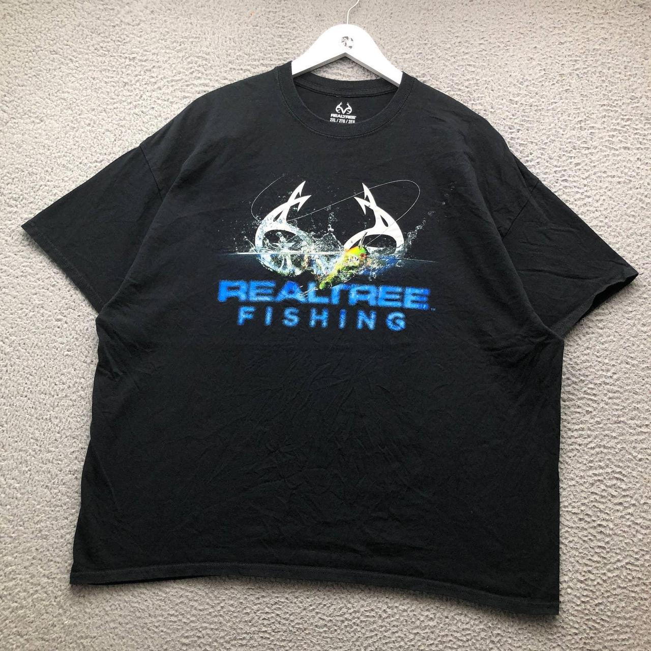 Real Tree Fishing T-Shirt Men's Size 2XL Short - Depop