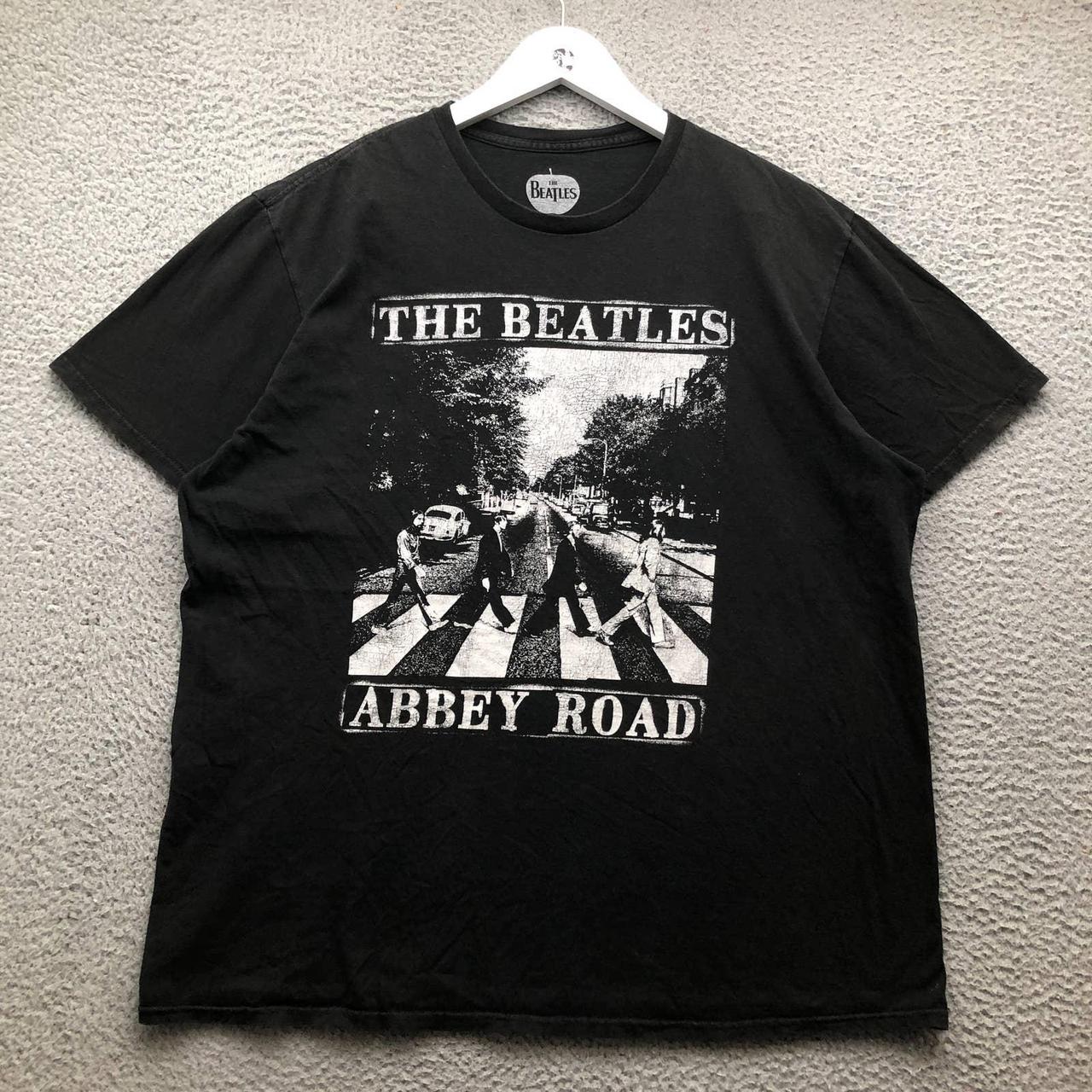 The Beatles Abbey Road T-Shirt Men's Size XL Short... - Depop