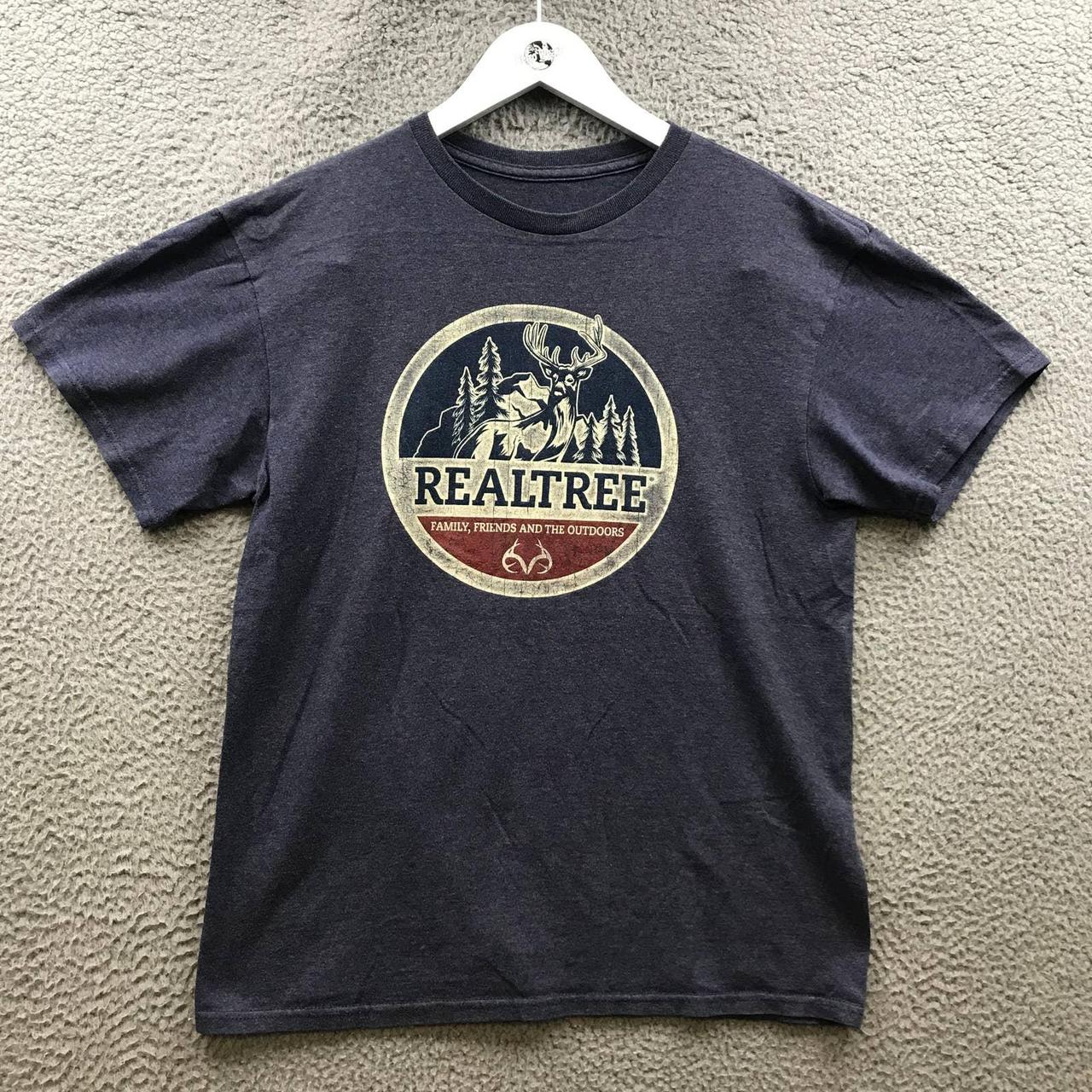 Realtree Size Medium Fishing Shirt. 21” armpit to - Depop