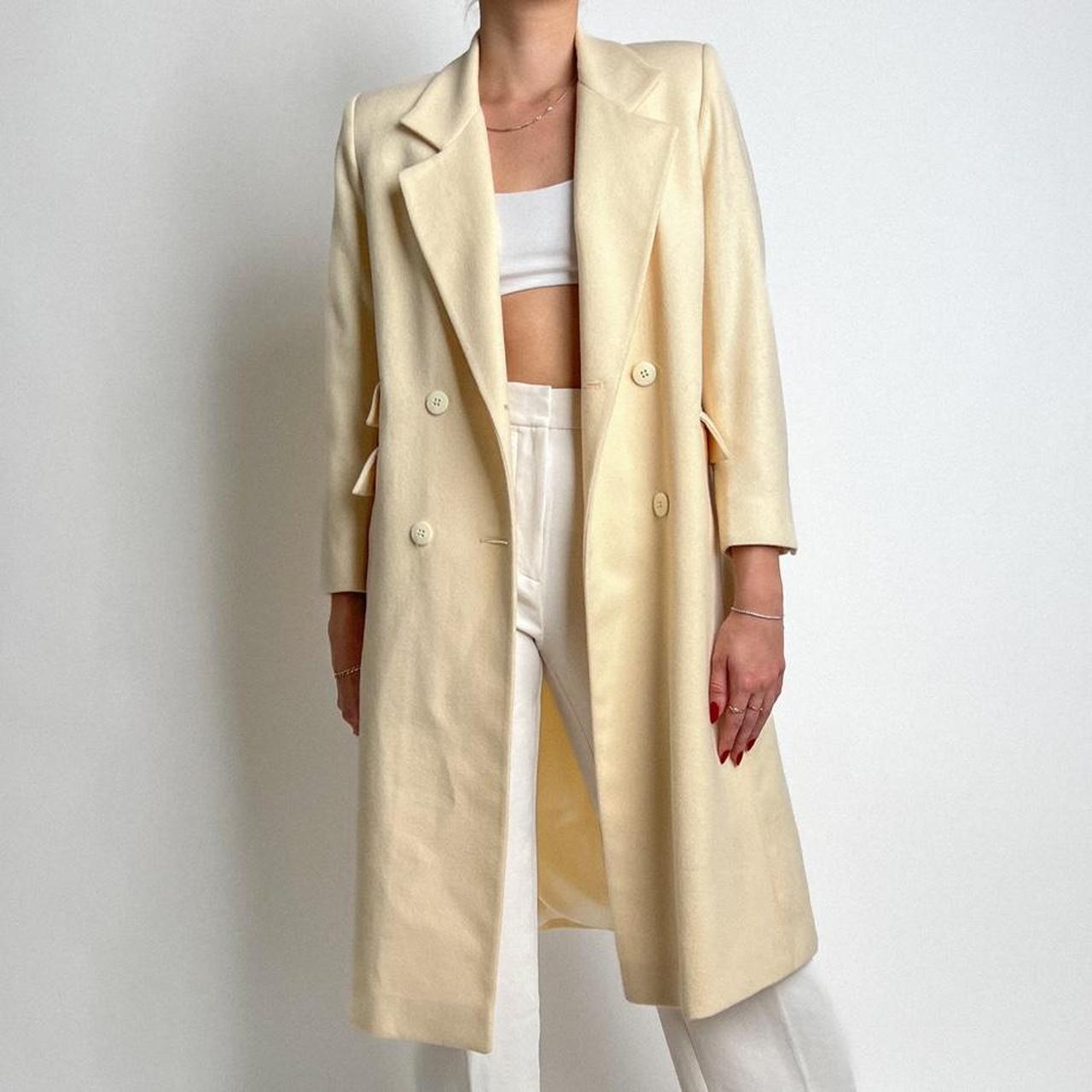 Vintage Cream Wool Coat A lovely neutral jacket... Depop