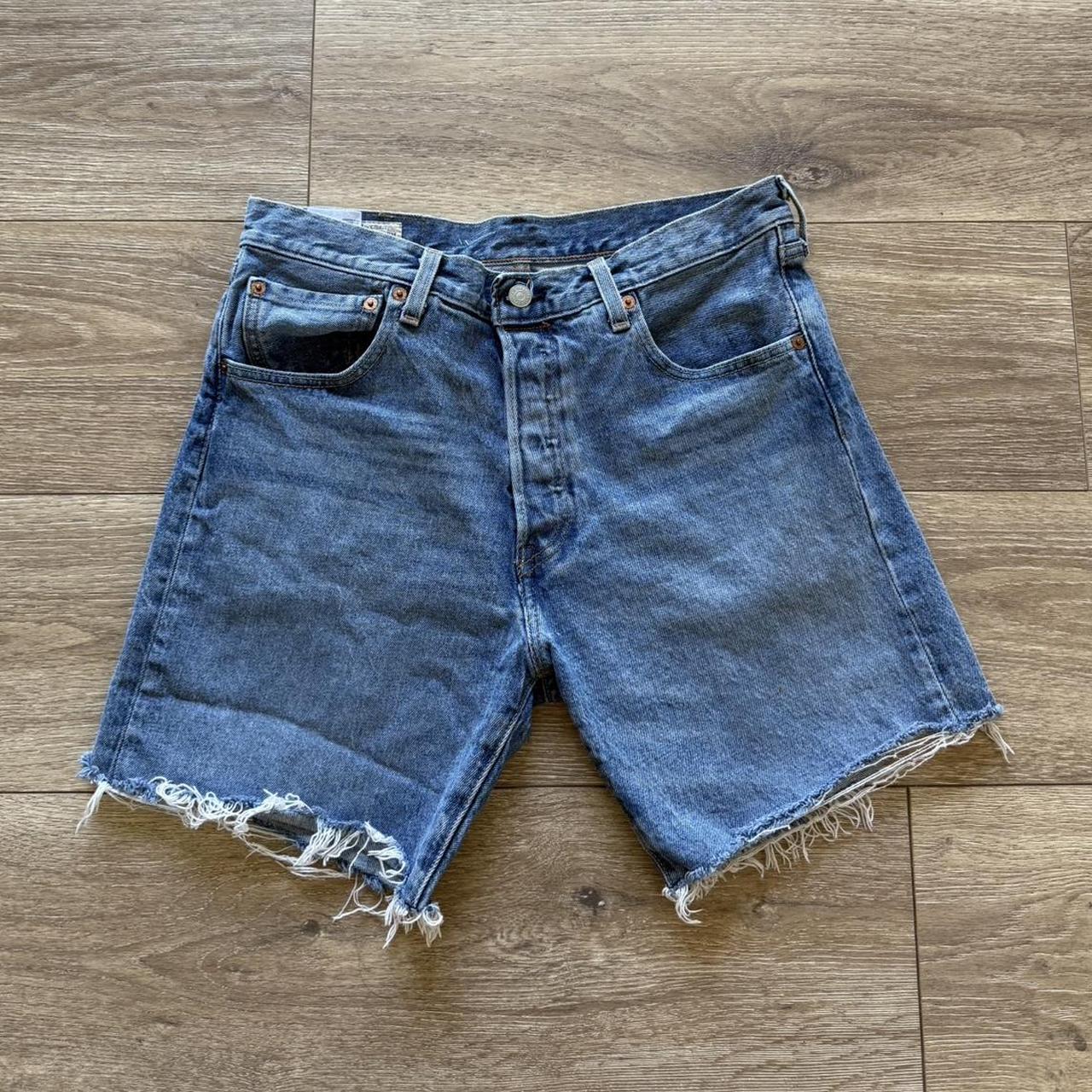 item listed by xiiixiii