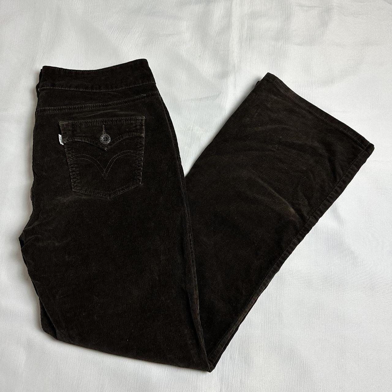 Levi's 526 slender bootcut hotsell corduroy pants