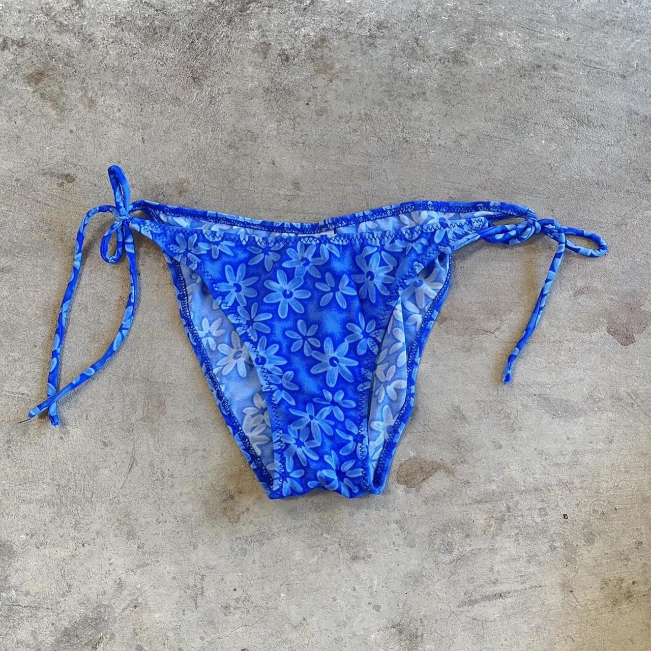 California Waves Women's Blue and White Bikini-and-tankini-bottoms