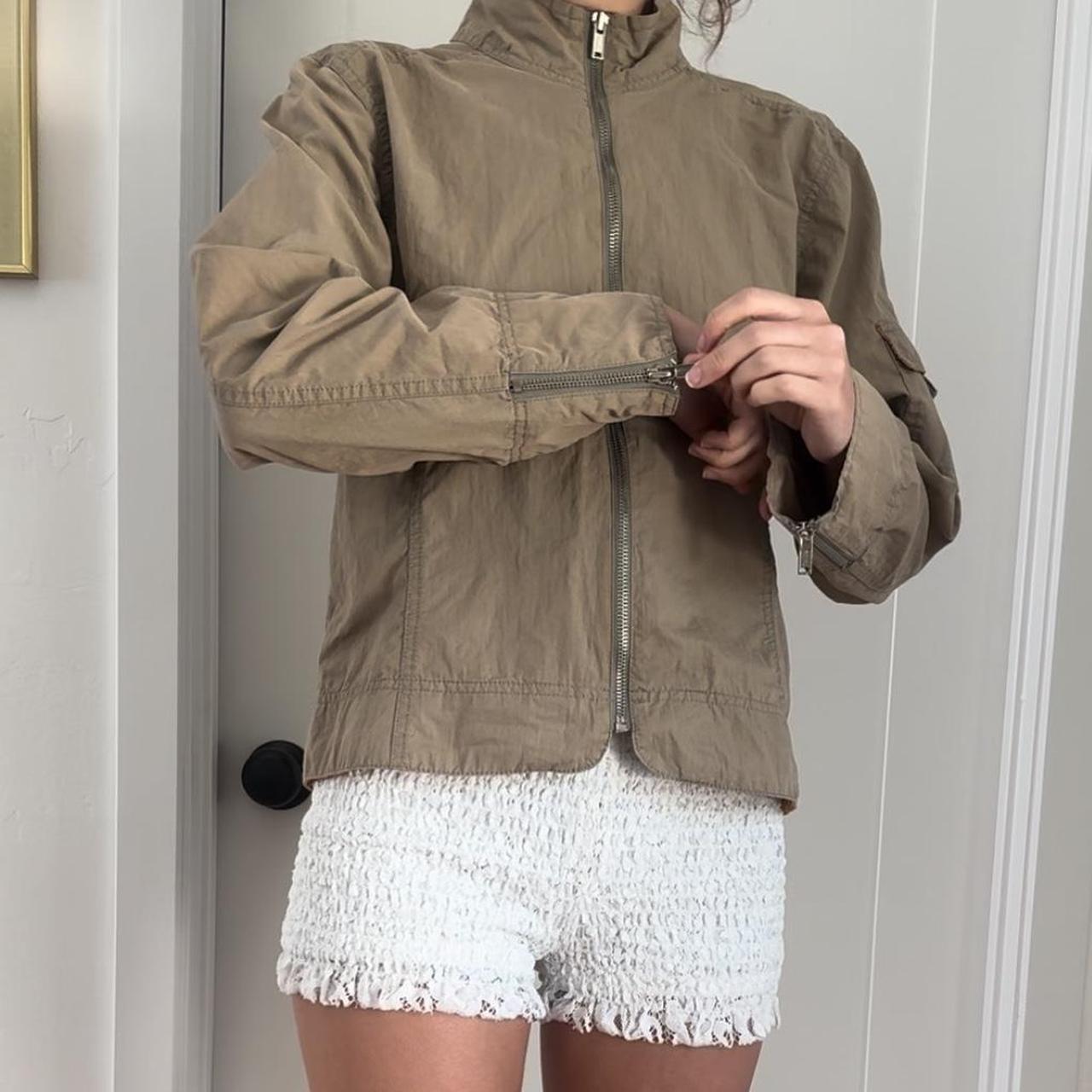 item listed by woozyfinds