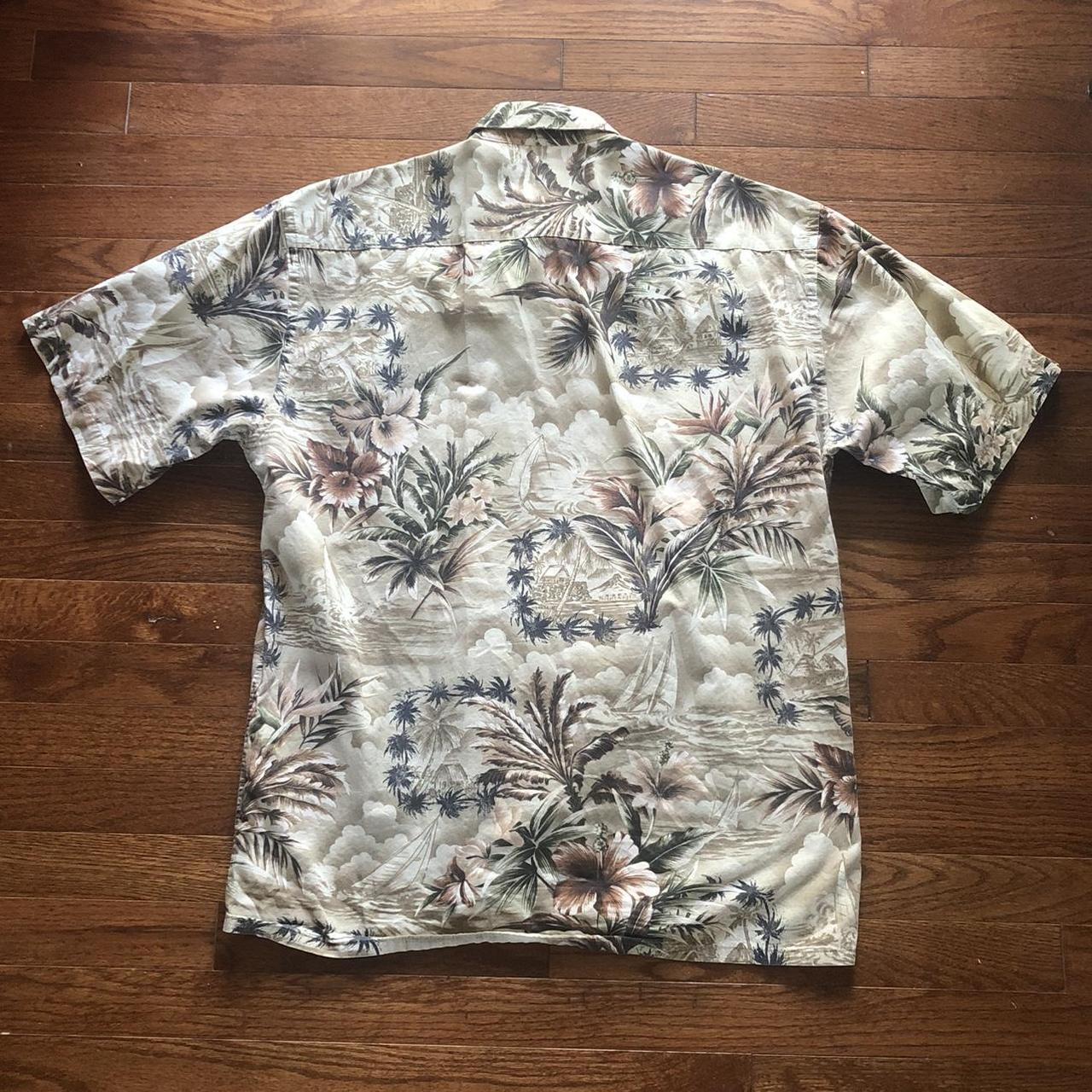 adorable hawaiian vintage dad shirt, pretty old and... - Depop