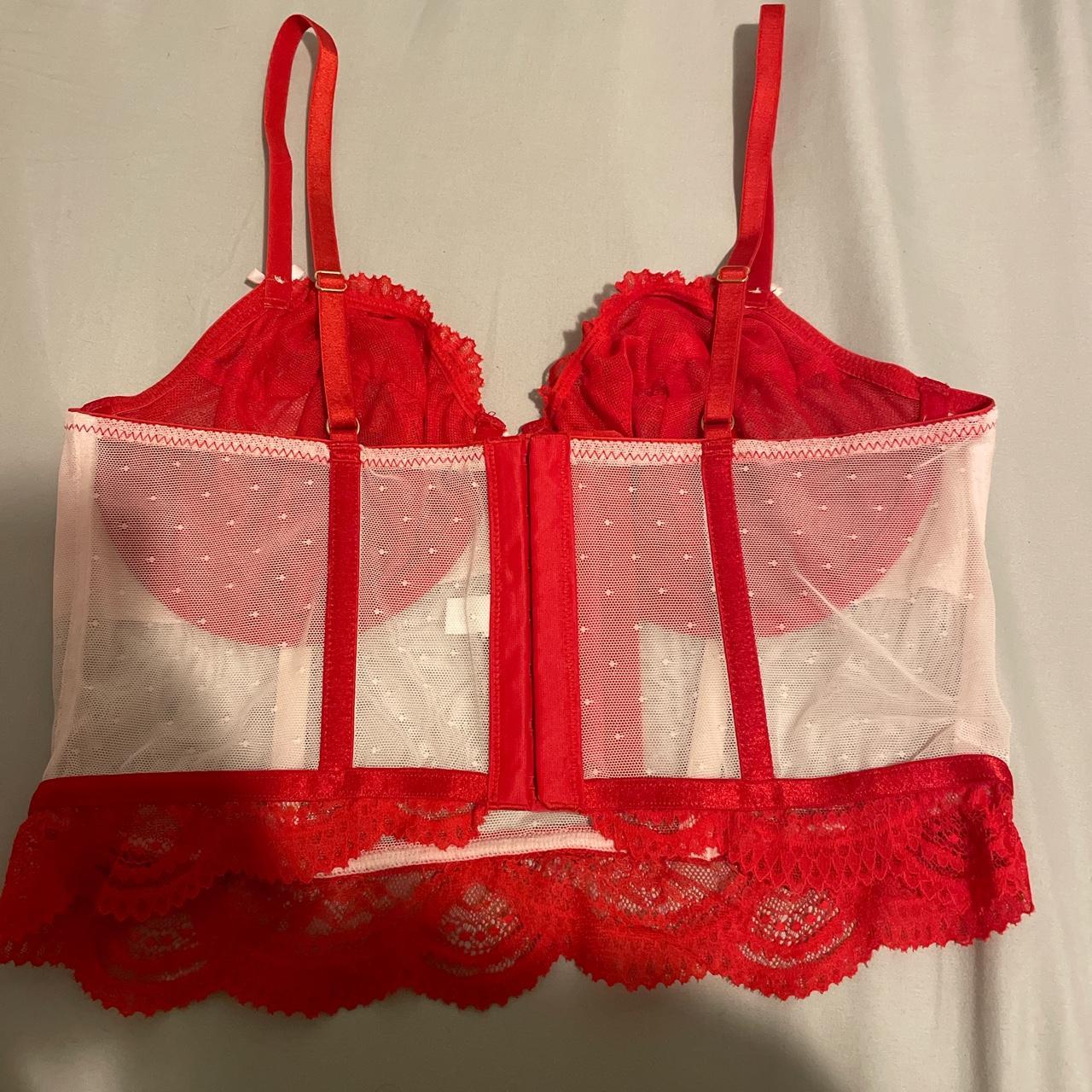 Cute corset bralette Size : M I'm a 36 B and it - Depop