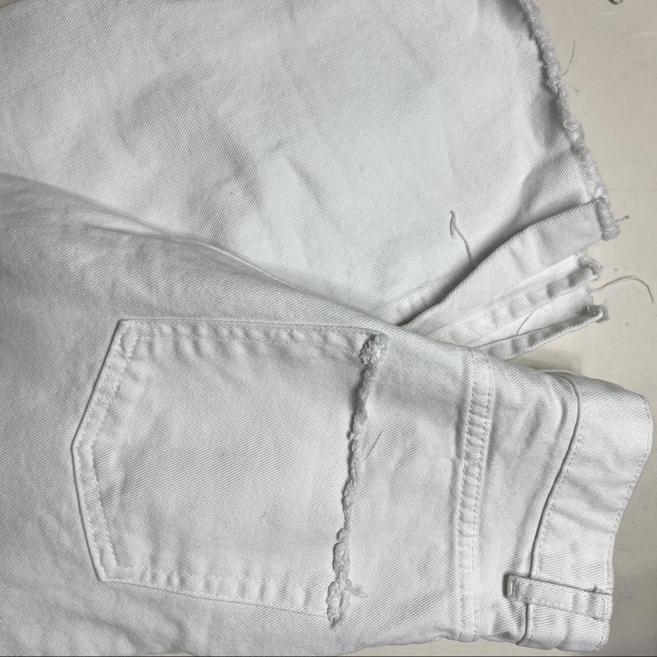 BERSHKA wide leg white jeans! These jeans are sooo... - Depop