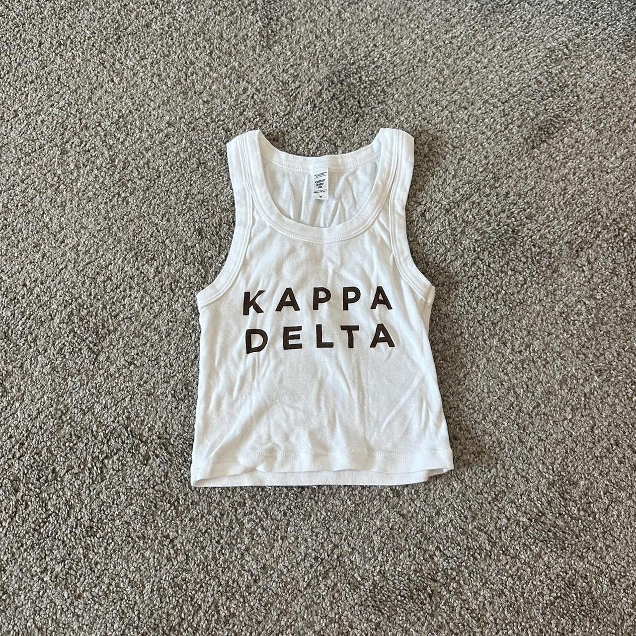 item listed by zoeaholcombe