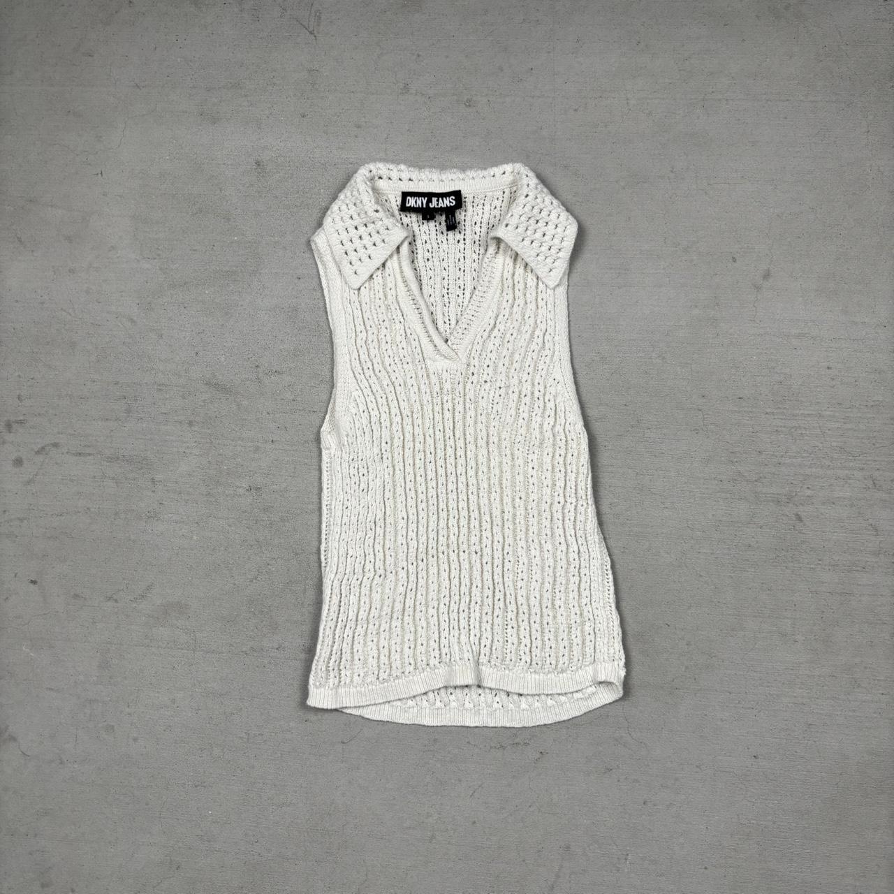 DKNY Women's Tank top White S – Casual white knit tank with a