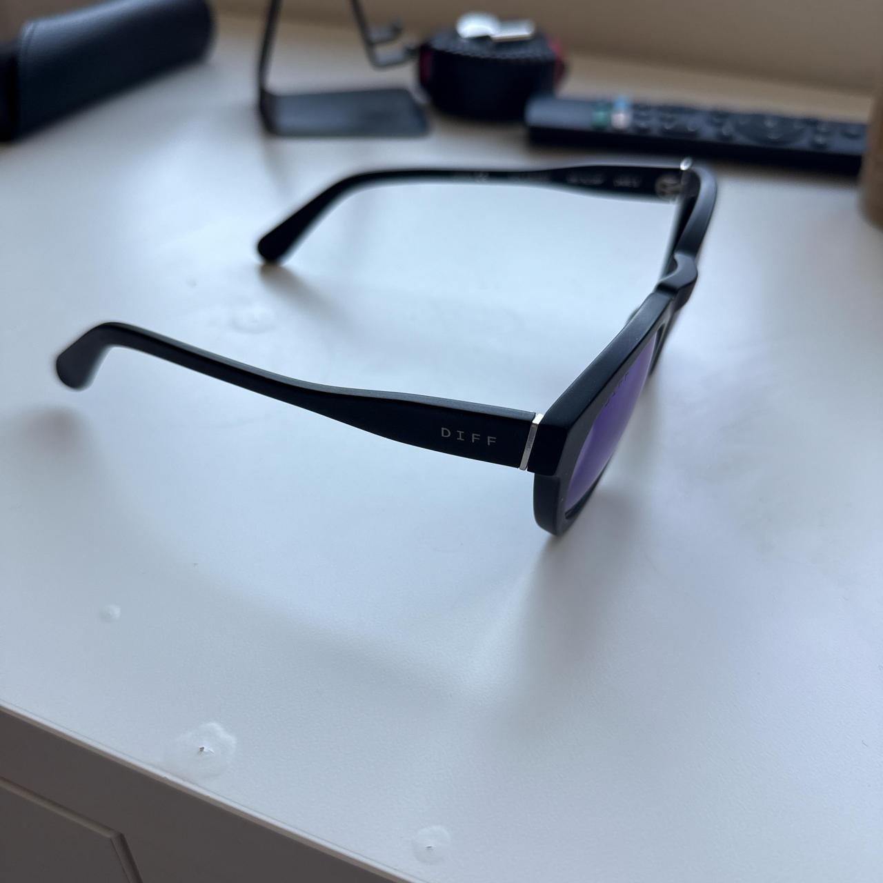 DIFF Women's Sunglasses - Black/Multi – Diff sung… - image 2