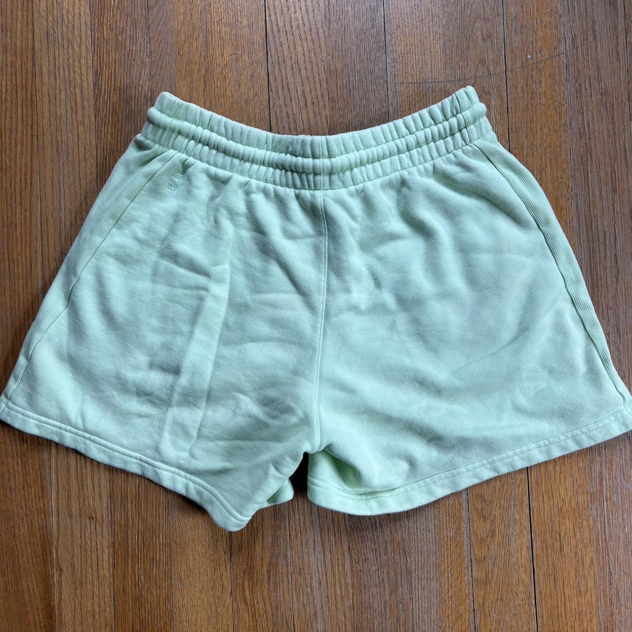 Athletic Shorts Sweat Shorts Aritzia Aritzia TNA Shorts Purpleish Gray  Sweatshorts Size XS Athletic