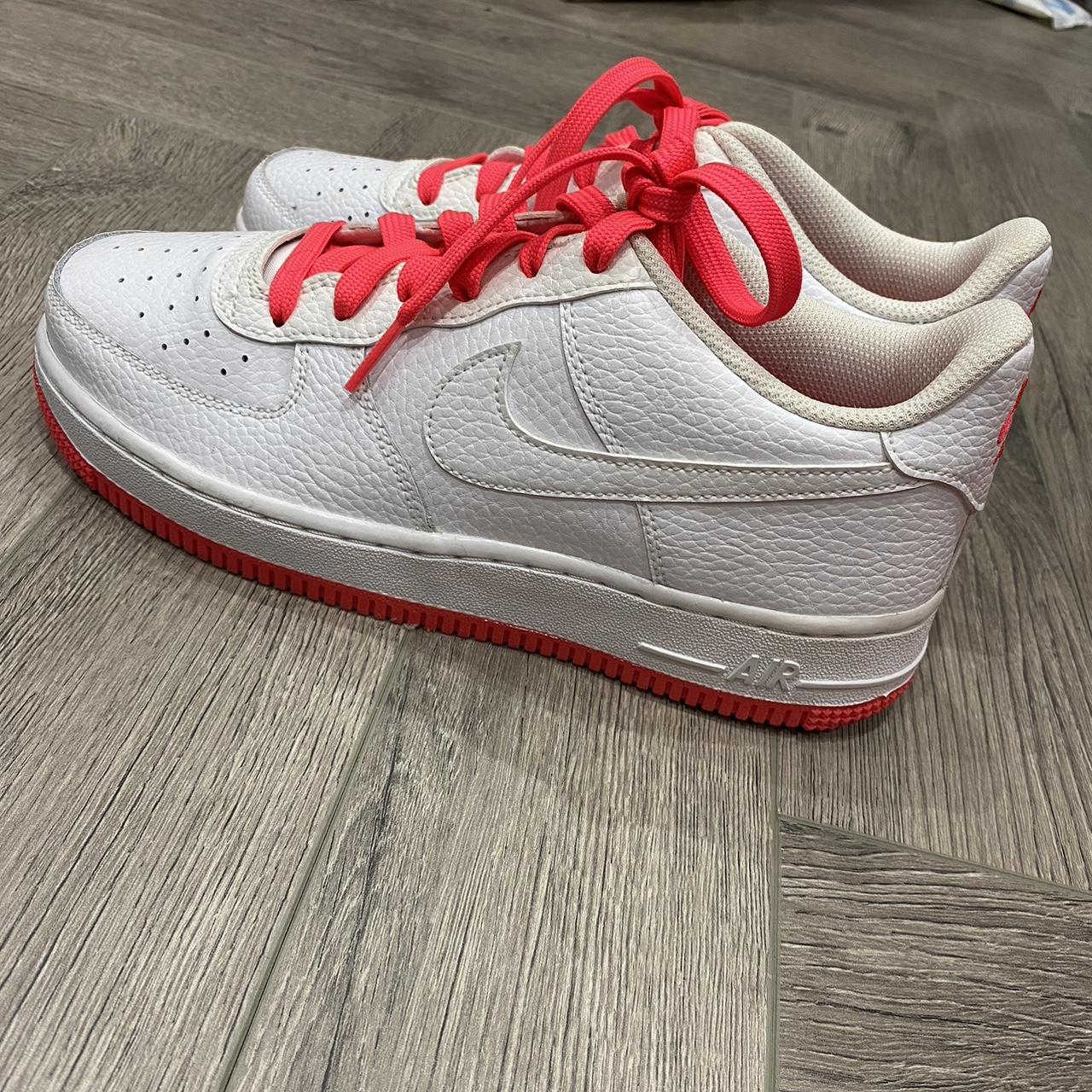 Nike Women's Trainers | Depop