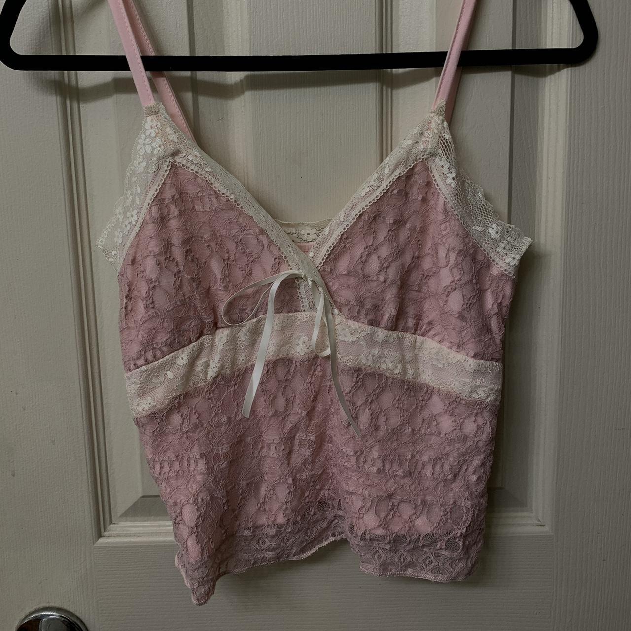 🎀 Coquette Pink lace cami 🎀 thrifted but never got... - Depop