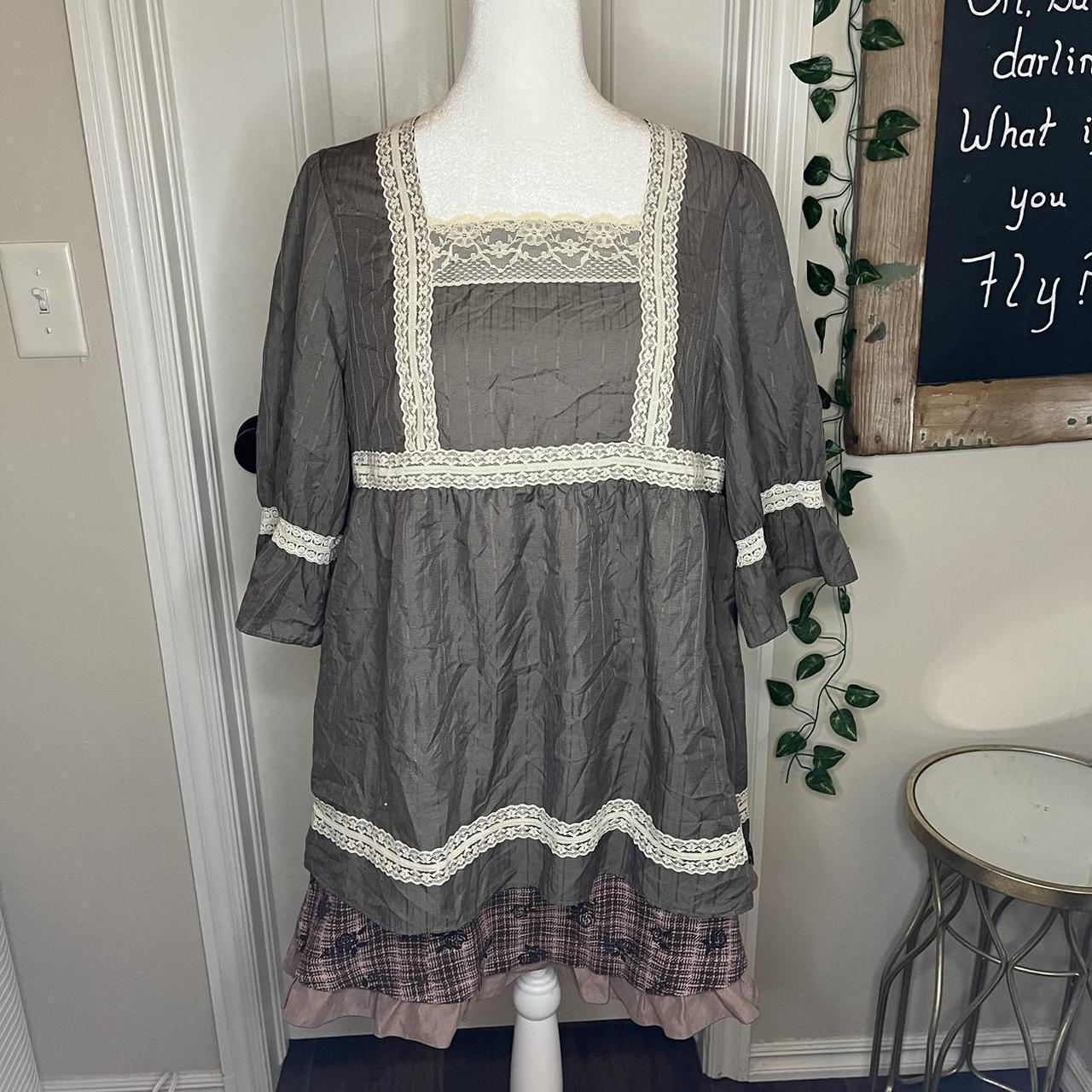 ౨ৎ ˖ ࣪⊹ vintage inspired lace grey cottagecore... - Depop