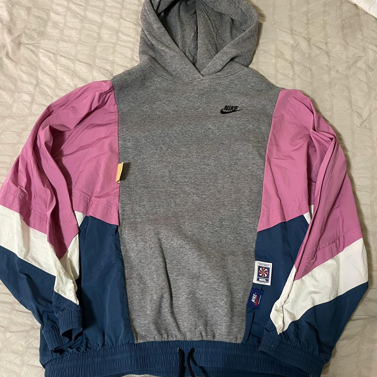 Nike womens discount icon clash hoodie