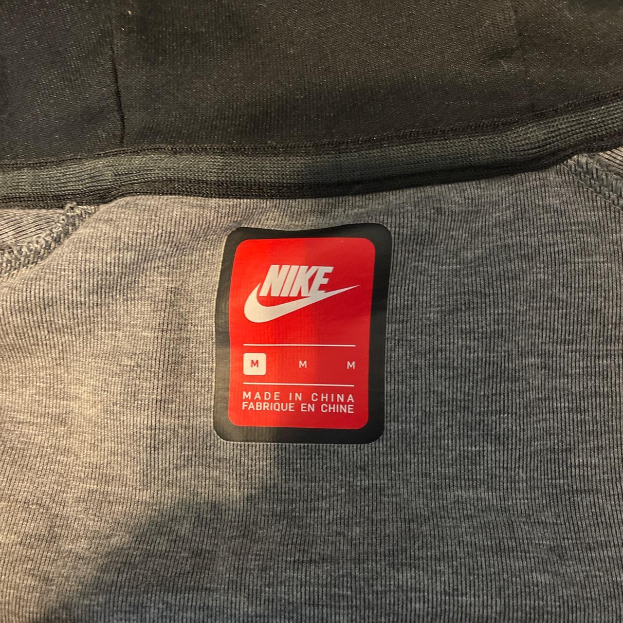 Nike tech fleece heather grey - Depop