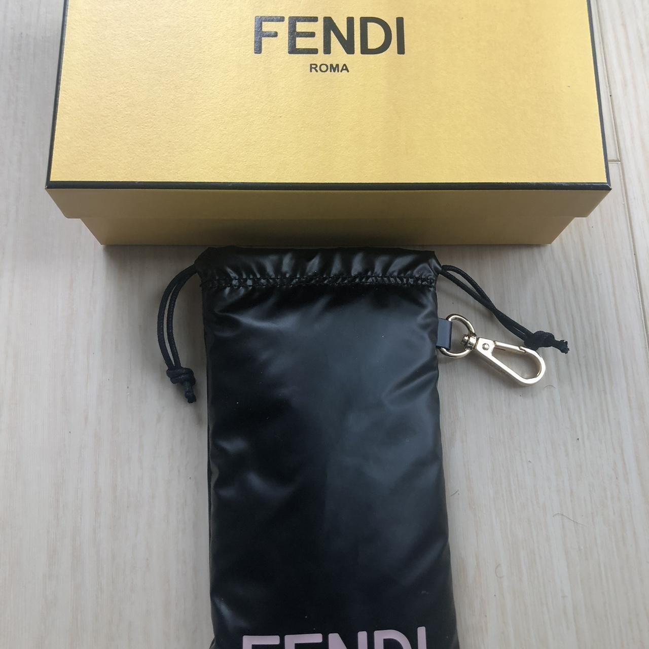 Fendi Men's Black and Tan Sunglasses (2)