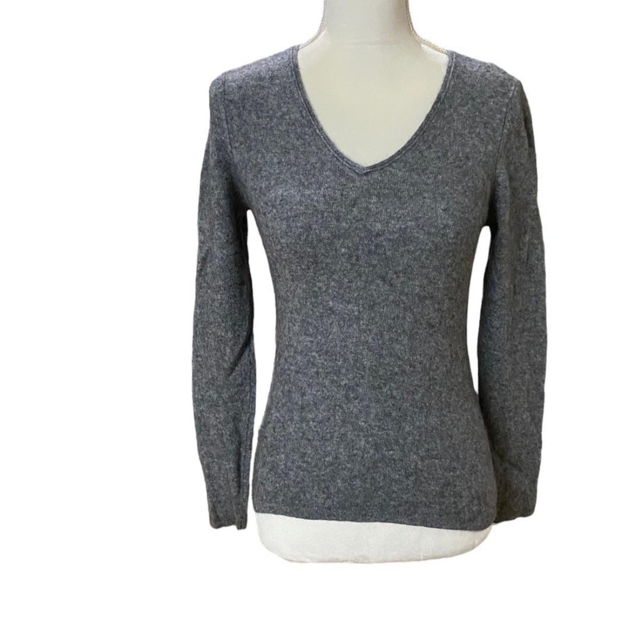 Fiona 100% cashmere sweater size M - new Very light... - Depop