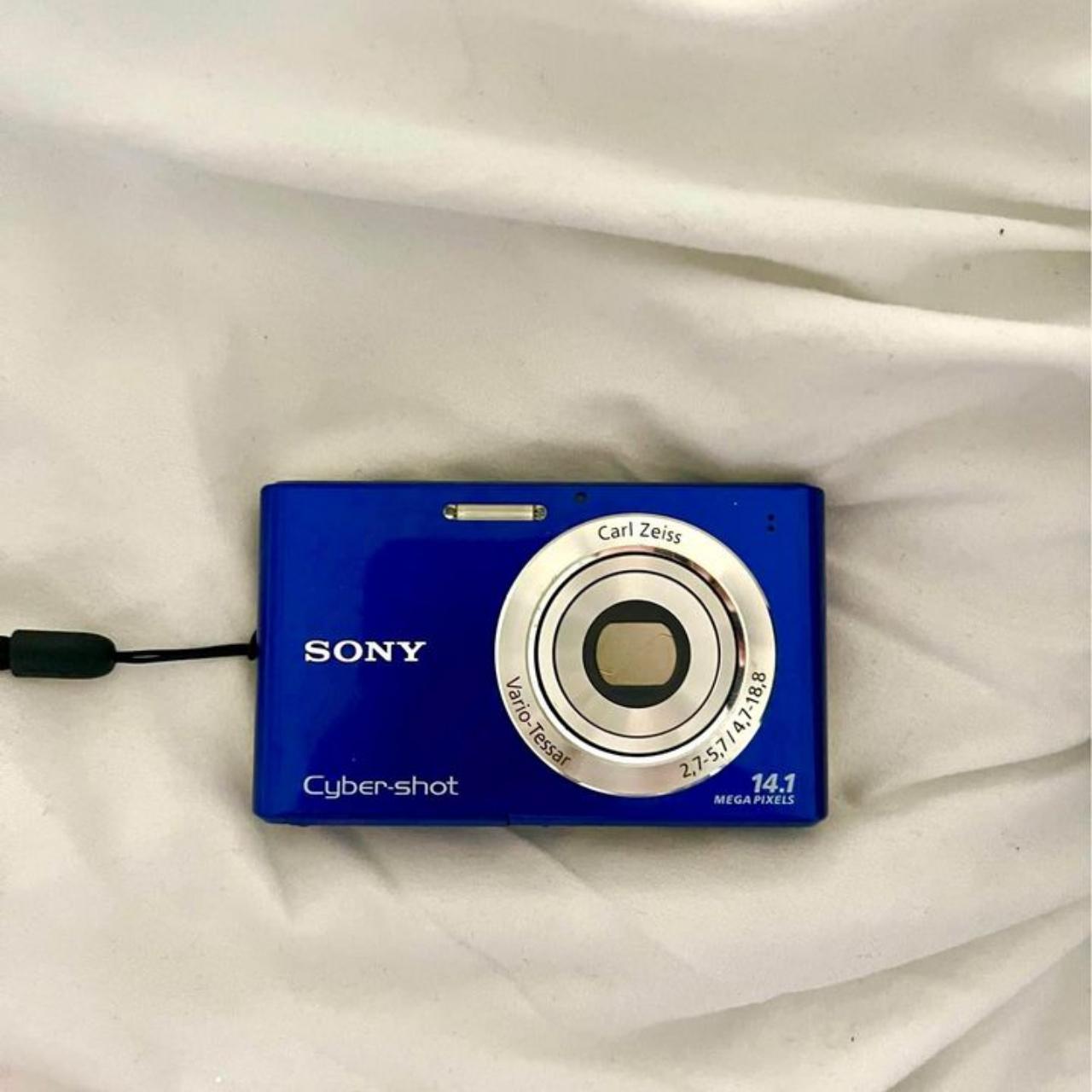 Sony Cybershot camera Camera works... Depop
