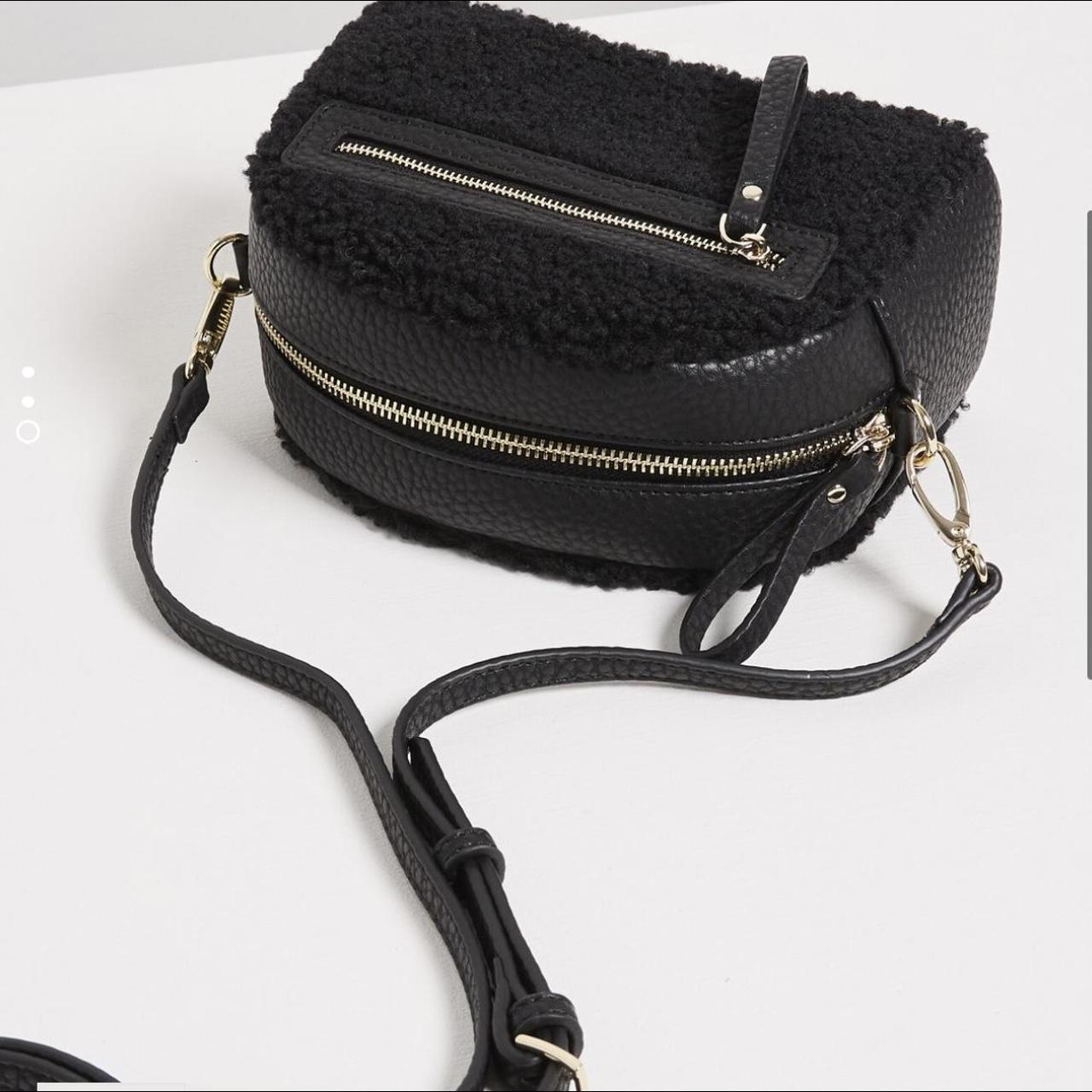 Oliver Bonas Women's Black Bag Depop