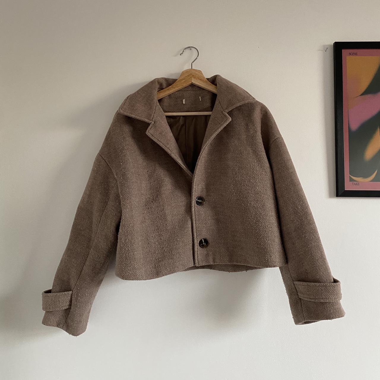item listed by atelier_evie