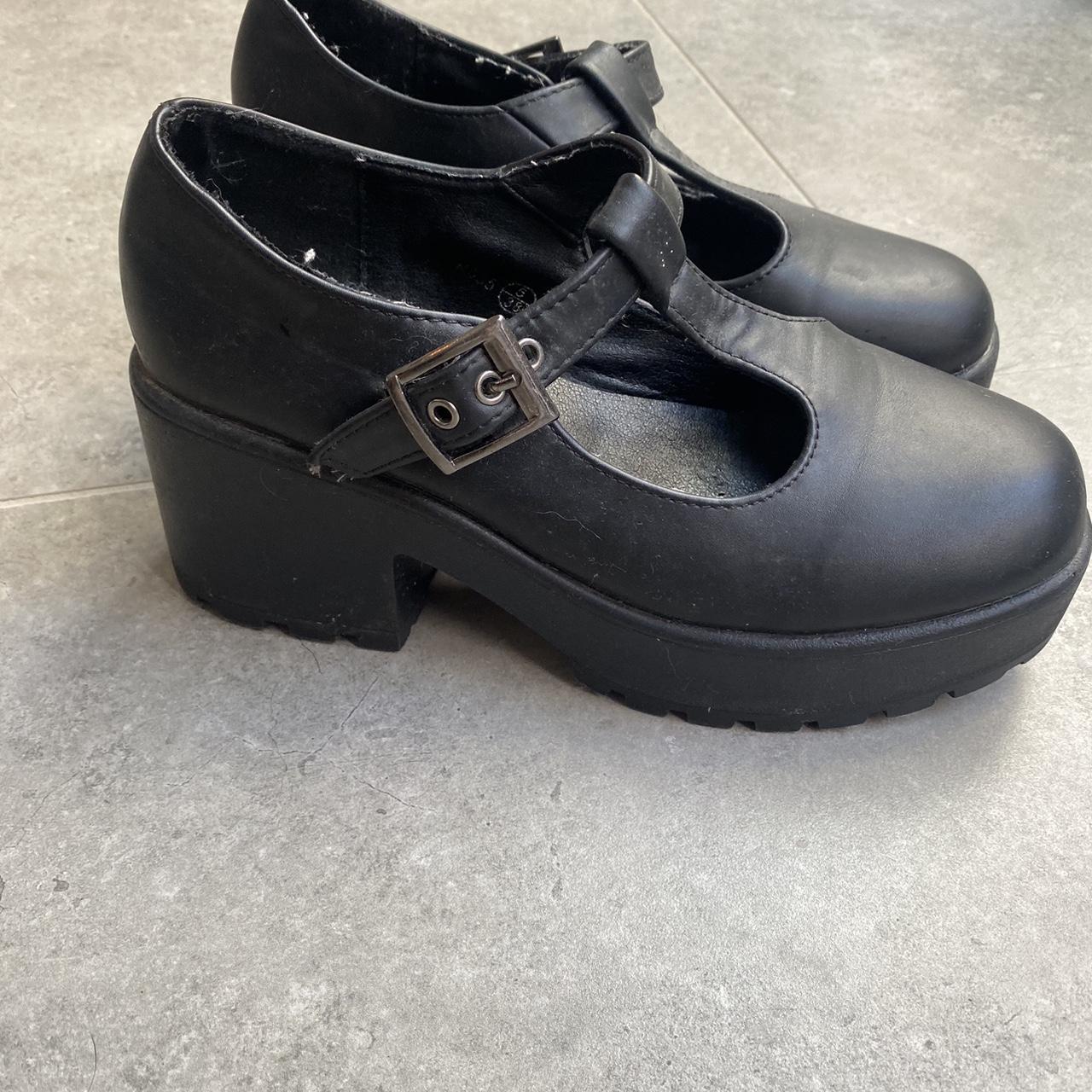 mary janes koi footwear