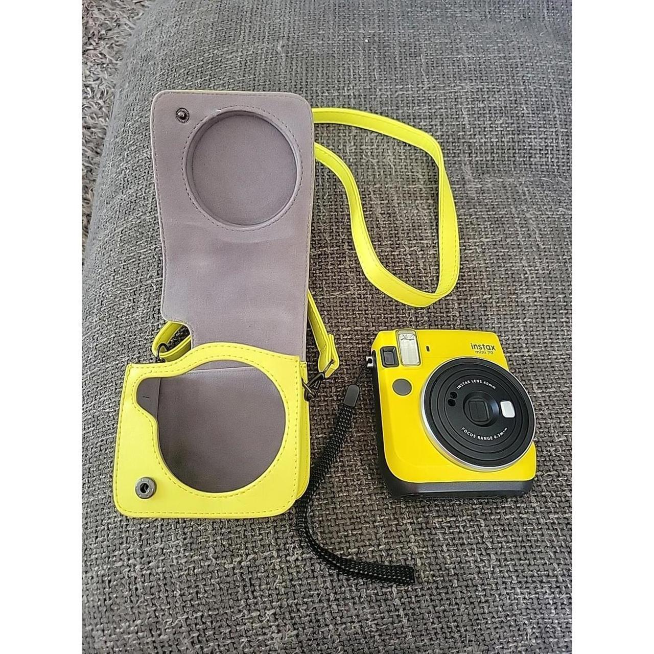 FUJI FILM INSTAX MINI 70 YELLOW ケースや他付き Fujifilm Instax