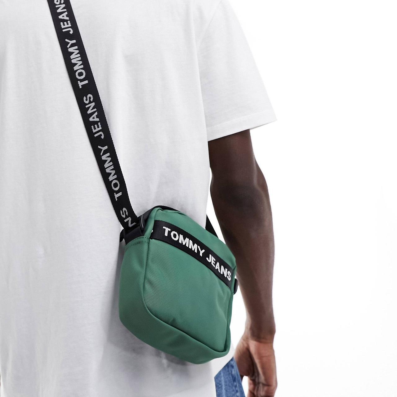 Tommy jeans fanny discount pack