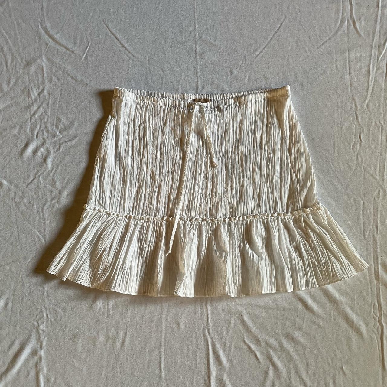 vintage forever 21 white small pleated midi skirt... - Depop