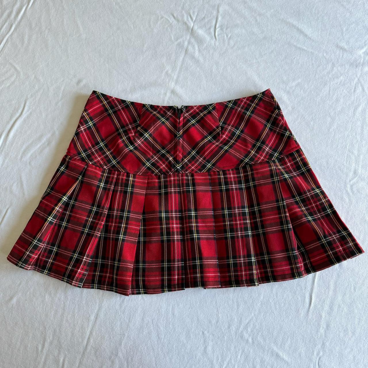 Tripp nyc red pleated plaid skirt Size medium... - Depop