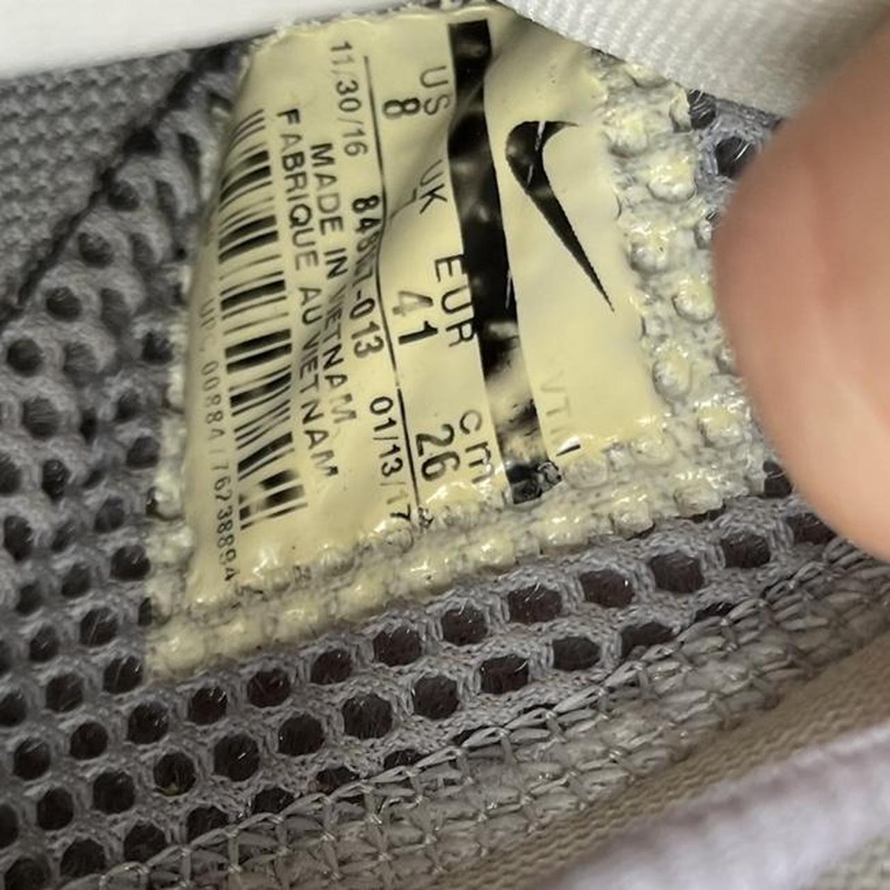 grey prestos men