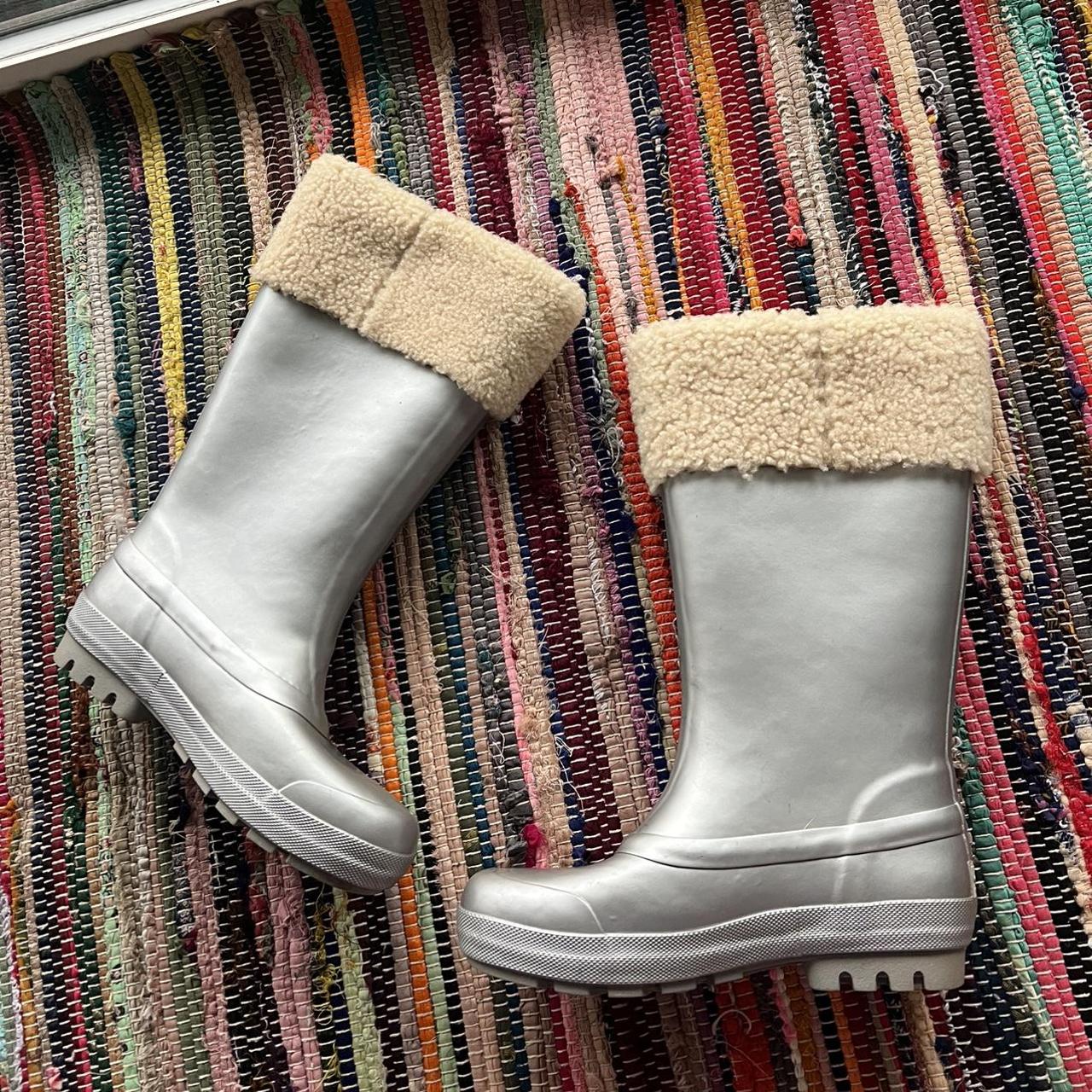 Gray ugg rain sale boots