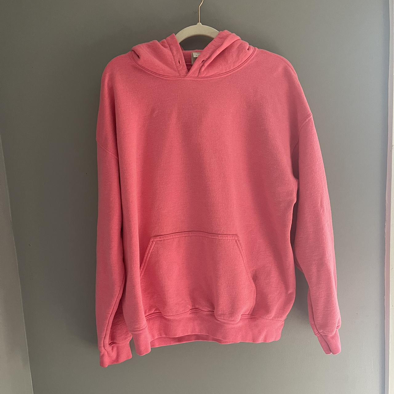 Oversized Pink Gildan Hoodie Great fit! Mada... Depop