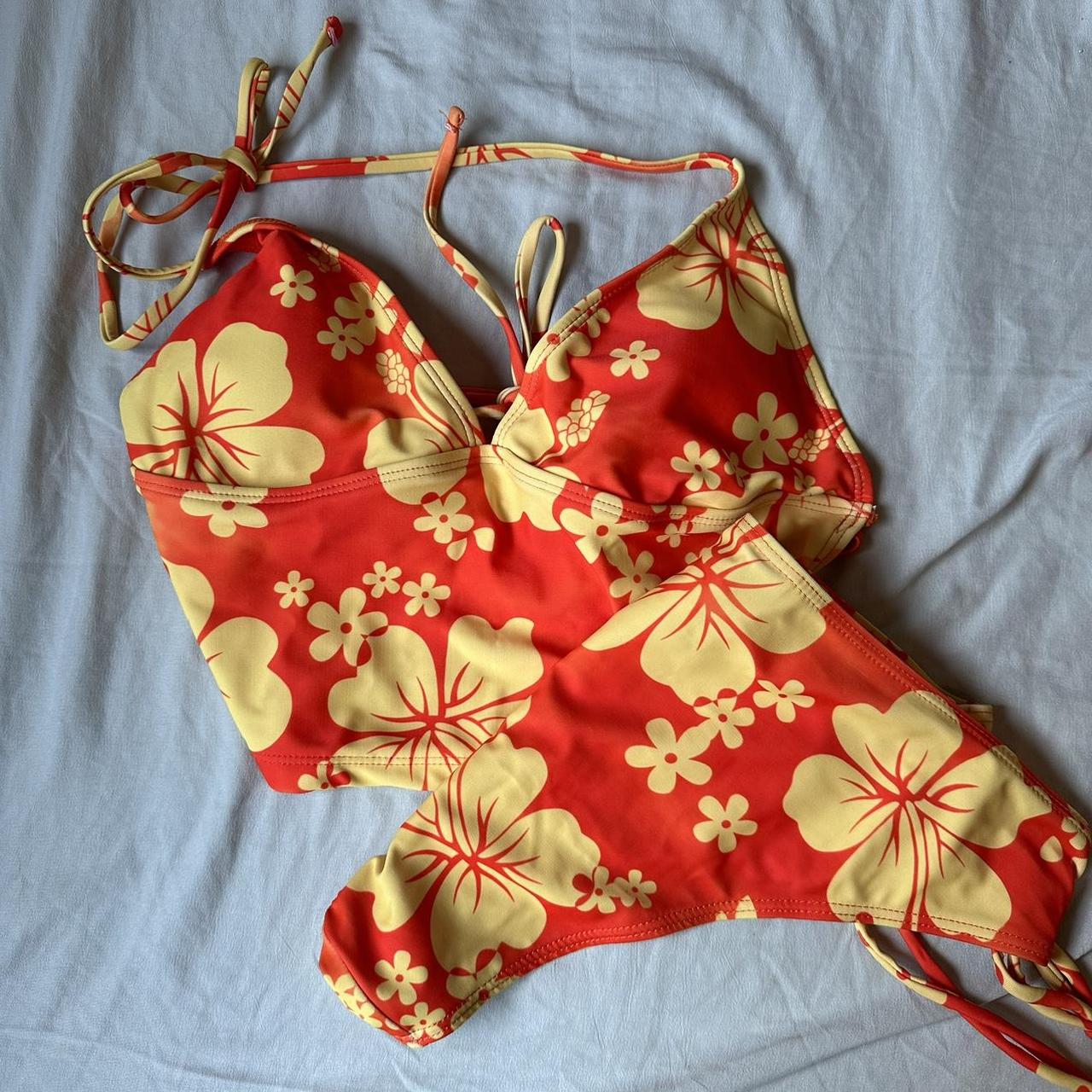 Women's Orange and Yellow Bikinisandtankinisets Depop