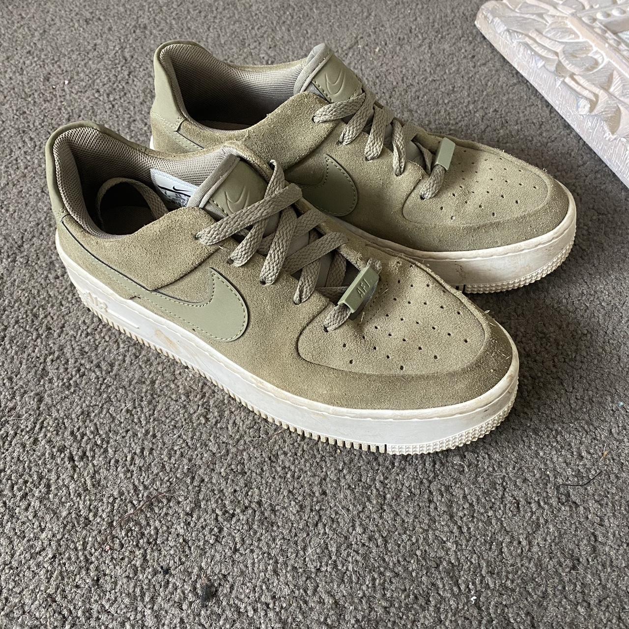 Nike air force sales 1 sage khaki