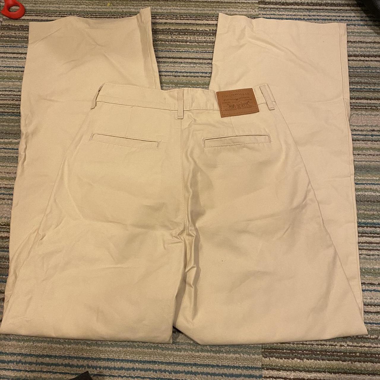 Levi sale tan pants