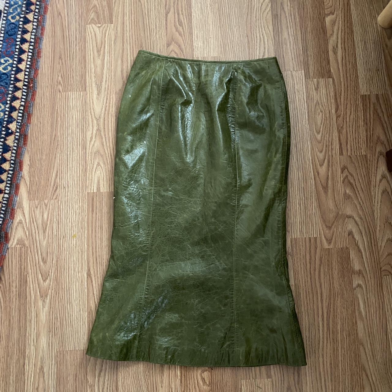 item listed by amna2themax