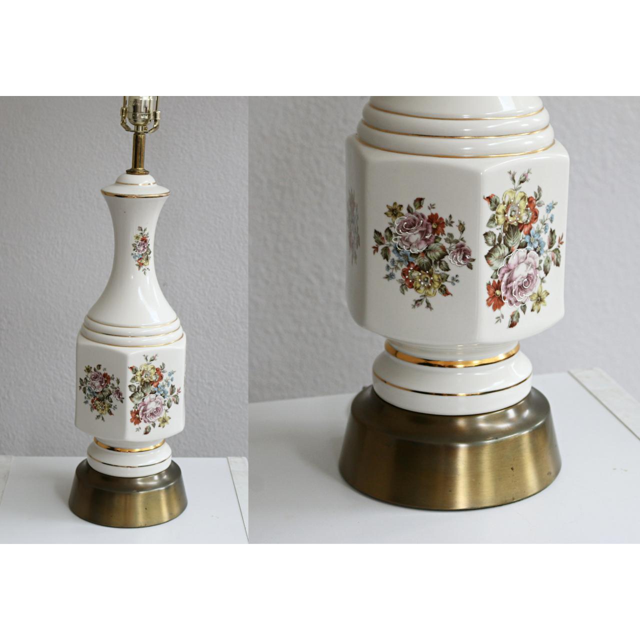 Beautiful vintage Hand painted cheapest porcelain table lamp