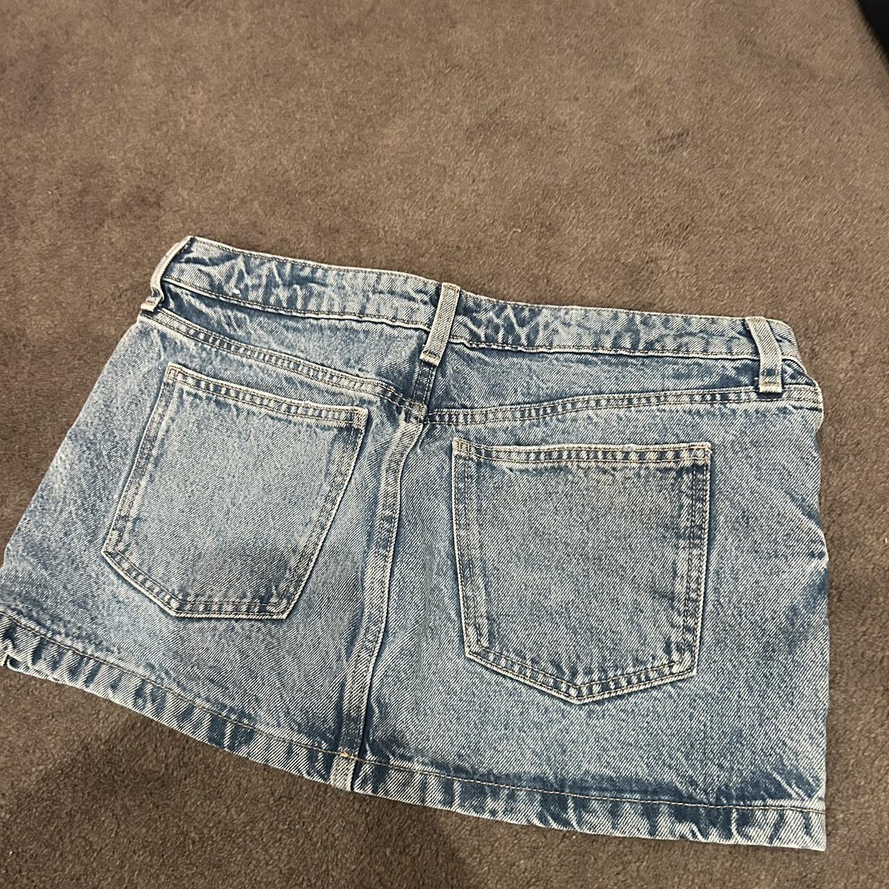 H&M mini skirt Perfect length Depop