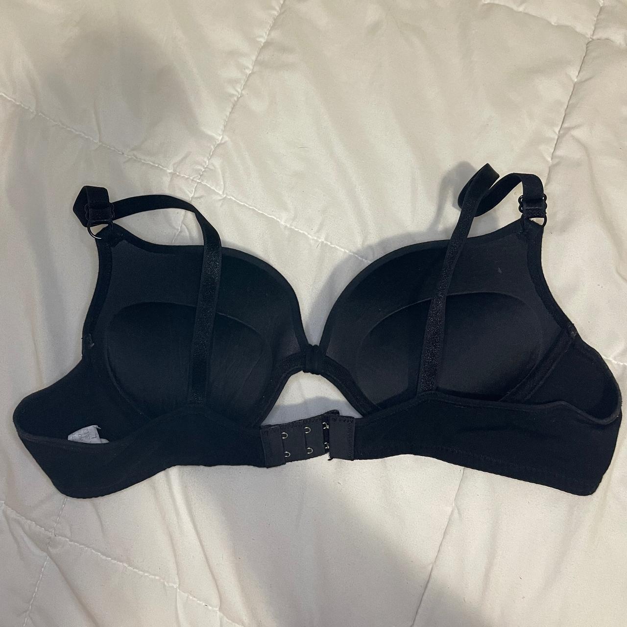 2 pc lace bra by SHEIN size Large but fits like a - Depop