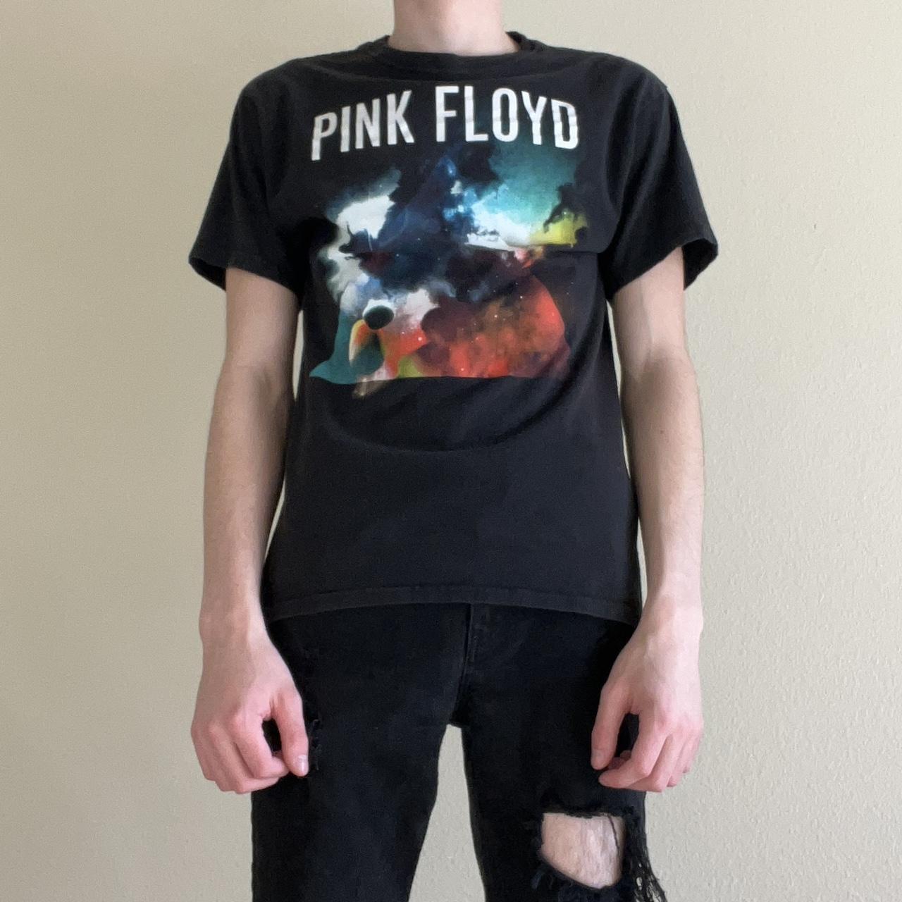 Pink floyd shirt sales hot topic