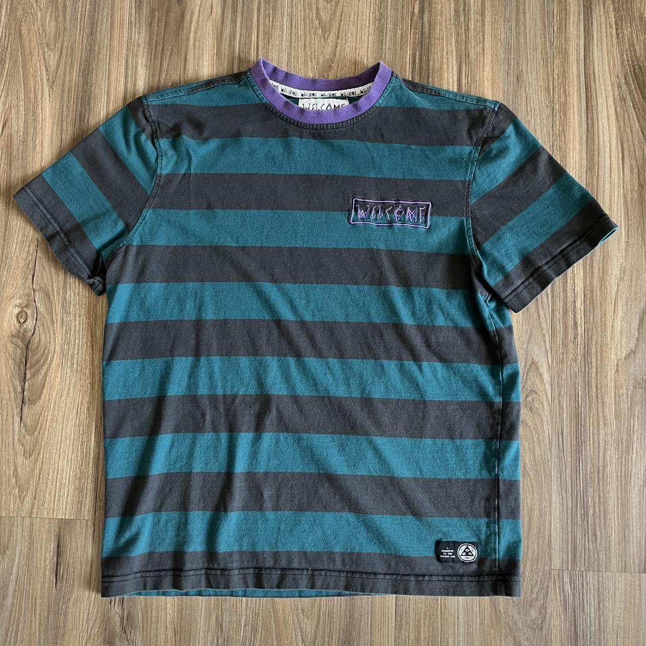 Zumiez Men's Black and Green Tshirt Depop