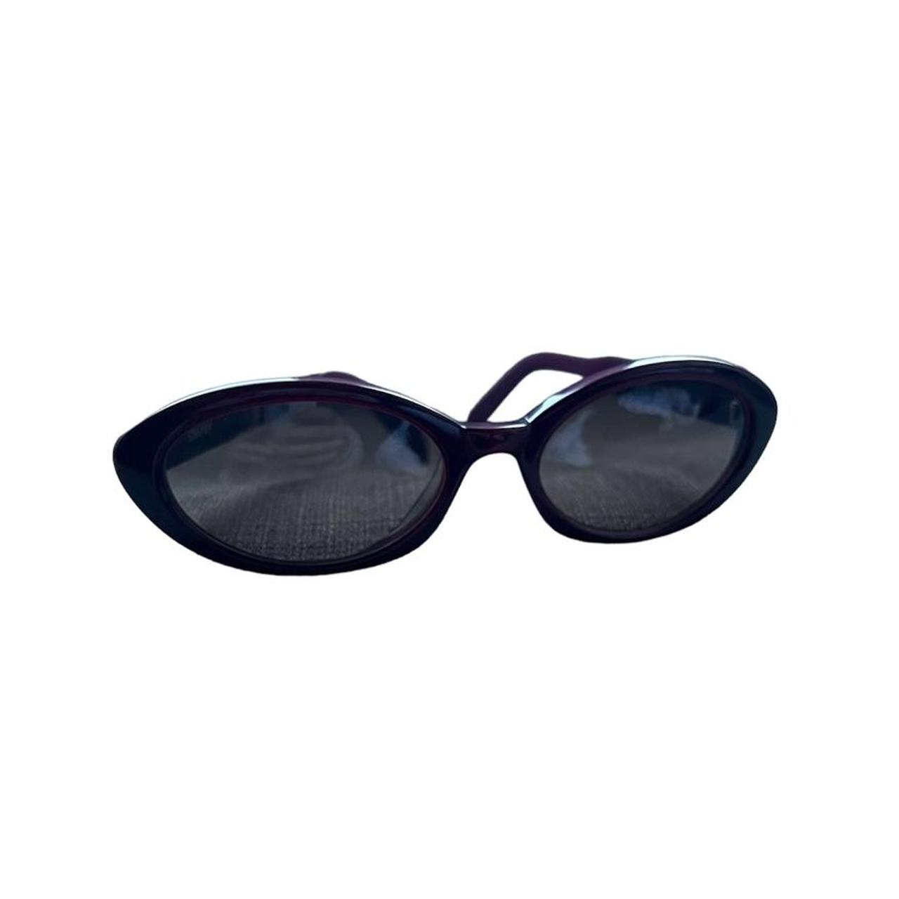 DKNY Women's Sunglasses (2)