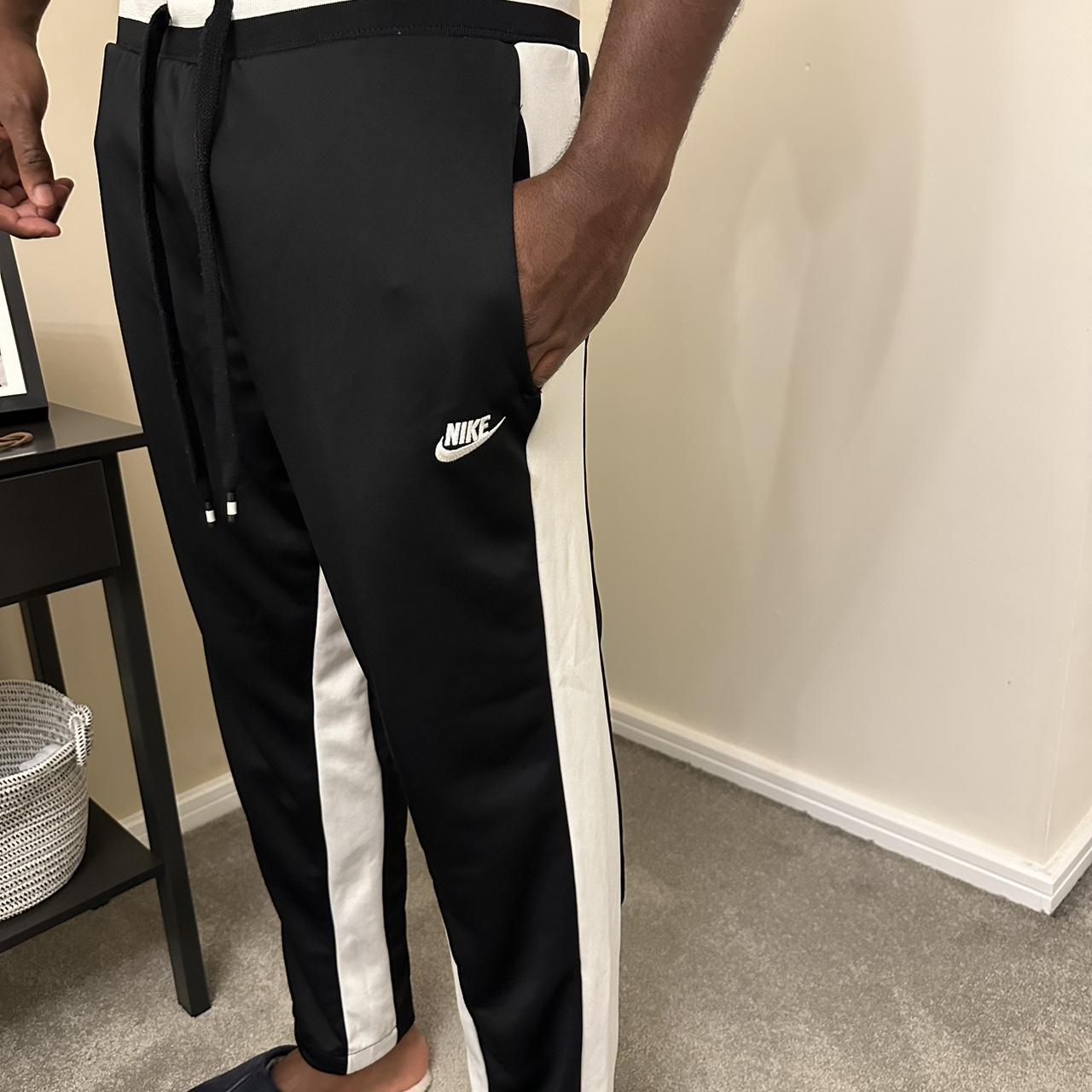 mens nike straight leg joggers