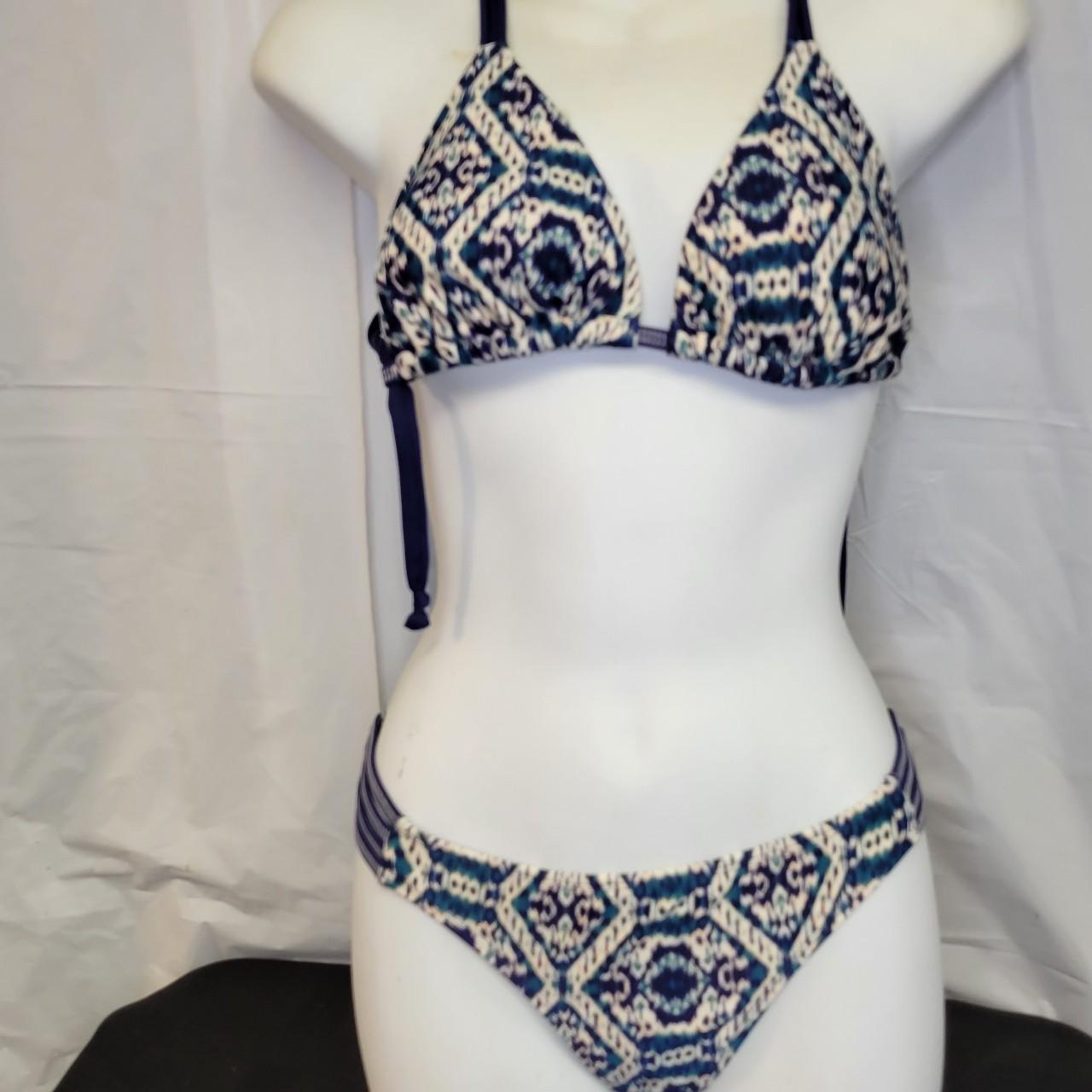 Body Glove Women's White and Blue Bikinis-and-tankini-sets