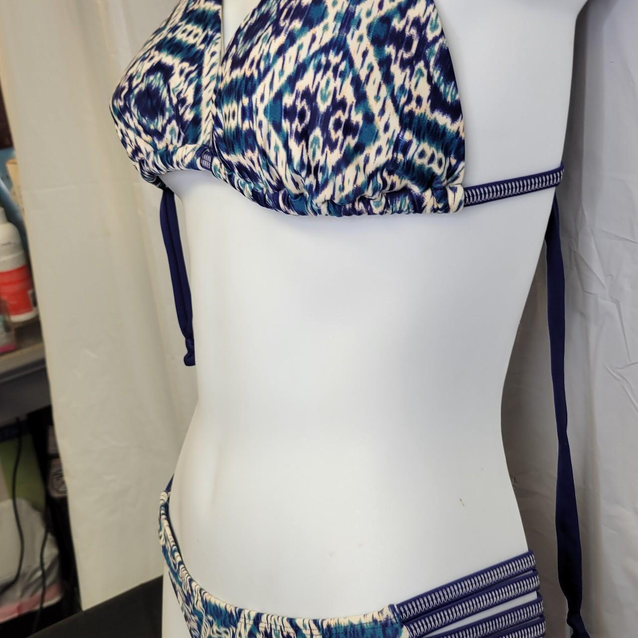 Body Glove Women's White and Blue Bikinis-and-tankini-sets (4)